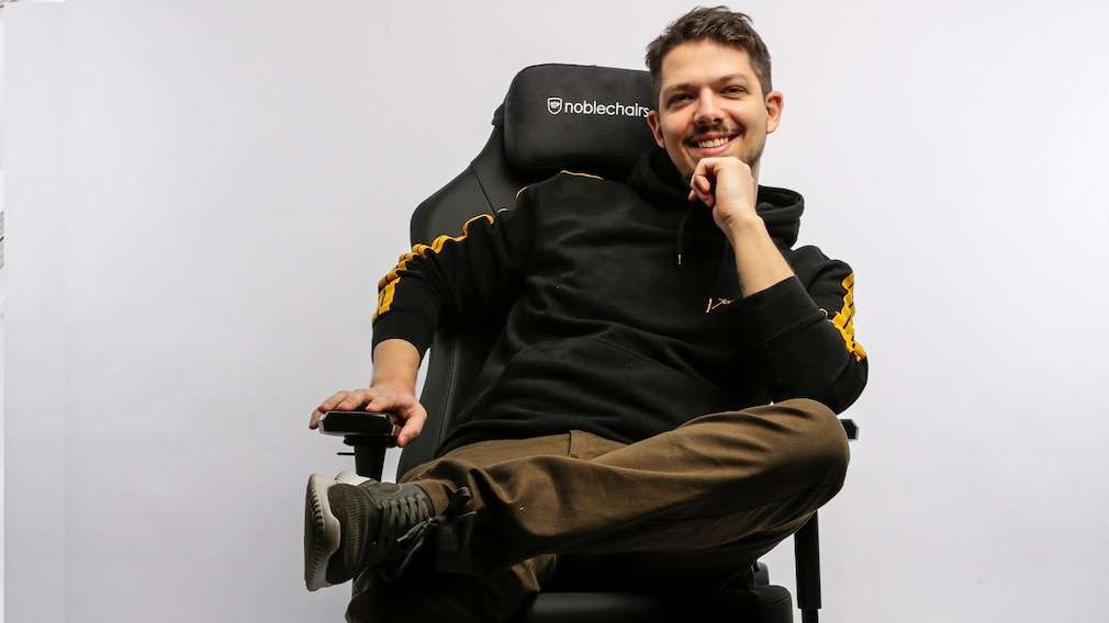 Noblechairs Hero Black Edition: Der schwarze Ritter