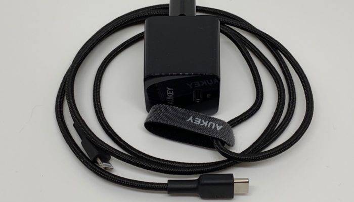 Ausprobiert: Aukey USB-C Netzteile und USB-C auf Lightning Kabel